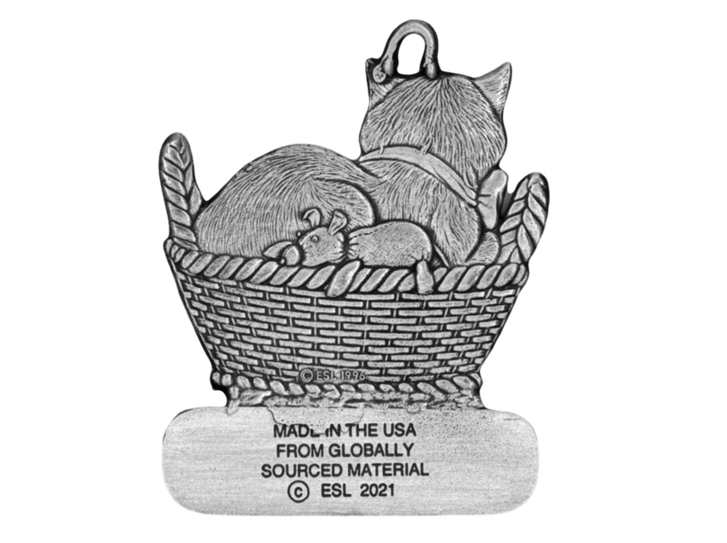 Kitten in Basket - Ornament - Engravable